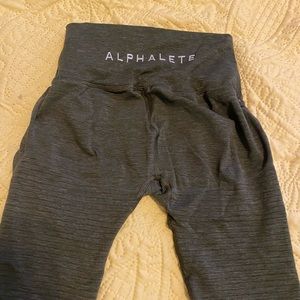 Alphalete size Small revival legging